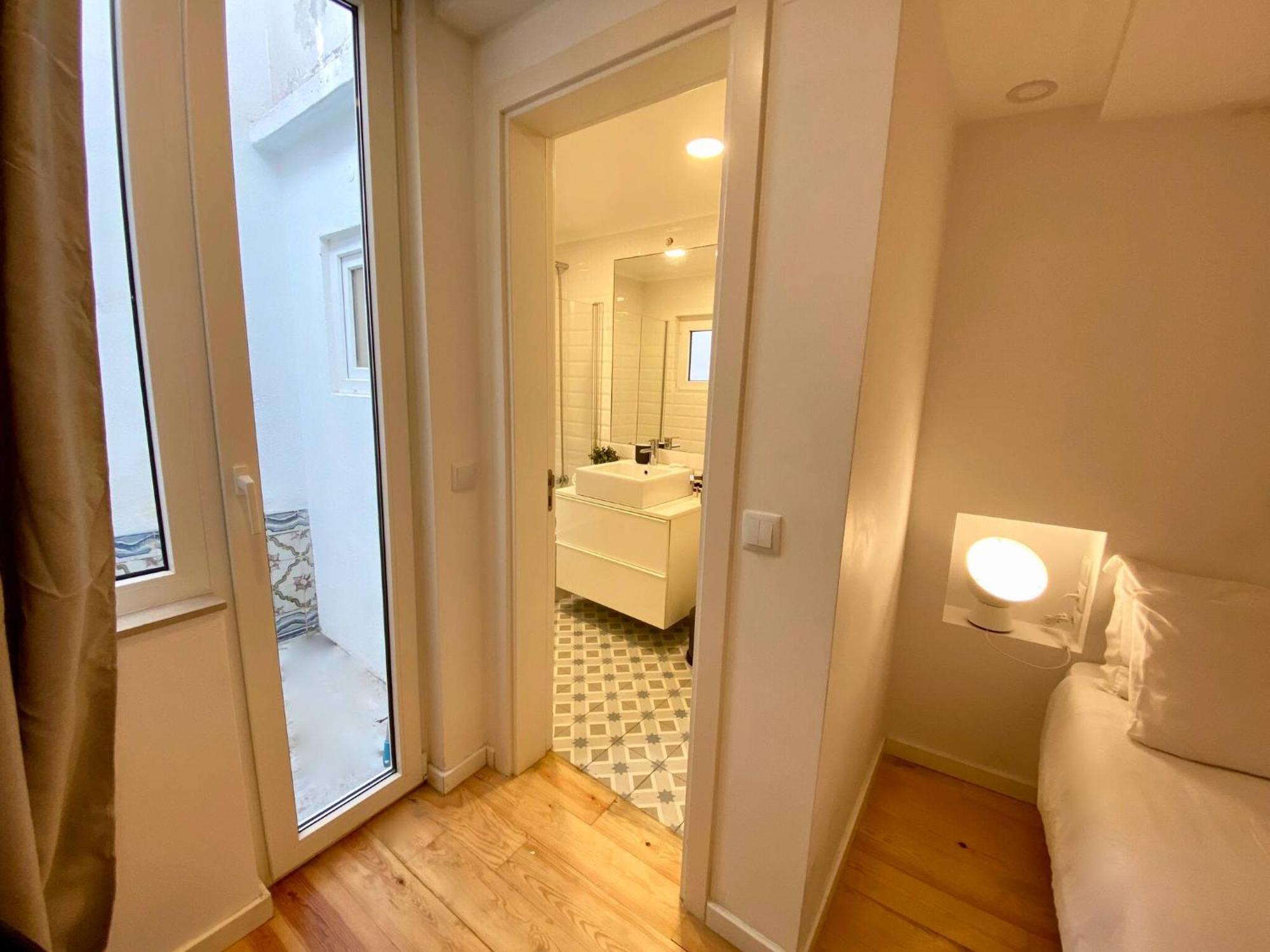 My Lx Flat Stylish Apartment In Santa Catarina Lissabon Exterior foto